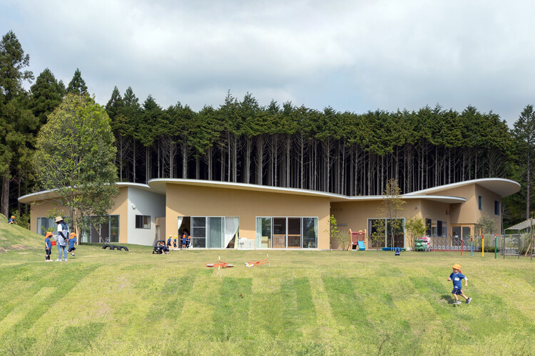 Children’s Forest Nursery School / Takashige Yamashita Office - Exterior Photography, Day Care, Facade