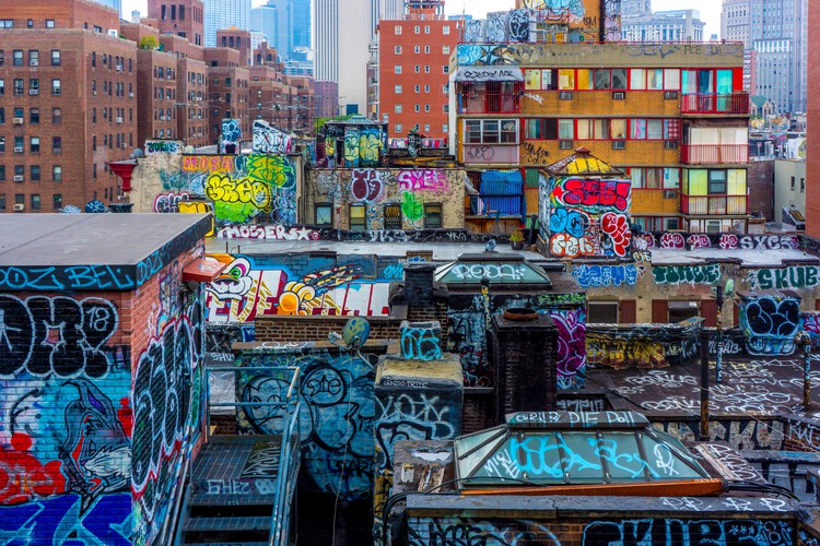 How Neighborhoods Rely on Graffiti to Protest Gentrification - Featured Image
