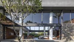Villa Cumulus / Arkana Architects